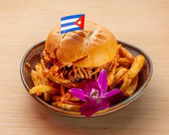 Frita Cubana Supreme.